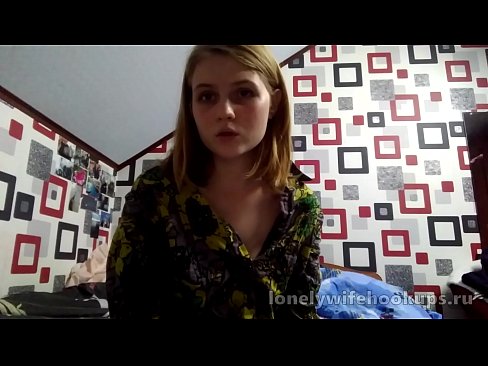 ❤️ Studentja e re bjonde nga Rusia i pëlqen karkat më të mëdha. ❌ Video anale tek ne