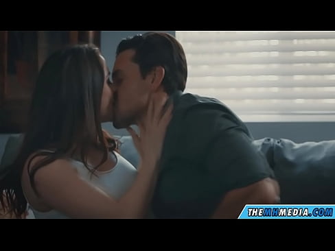 ❤️ Seks romantik me një nënë të mirë me bukë ❌ Video anale tek ne