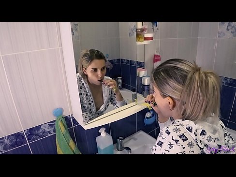 ❤️ Hack me të rinj në pizhame përfundon sperma gojore në bythë - e zezë e zezë ❌ Video anale tek ne